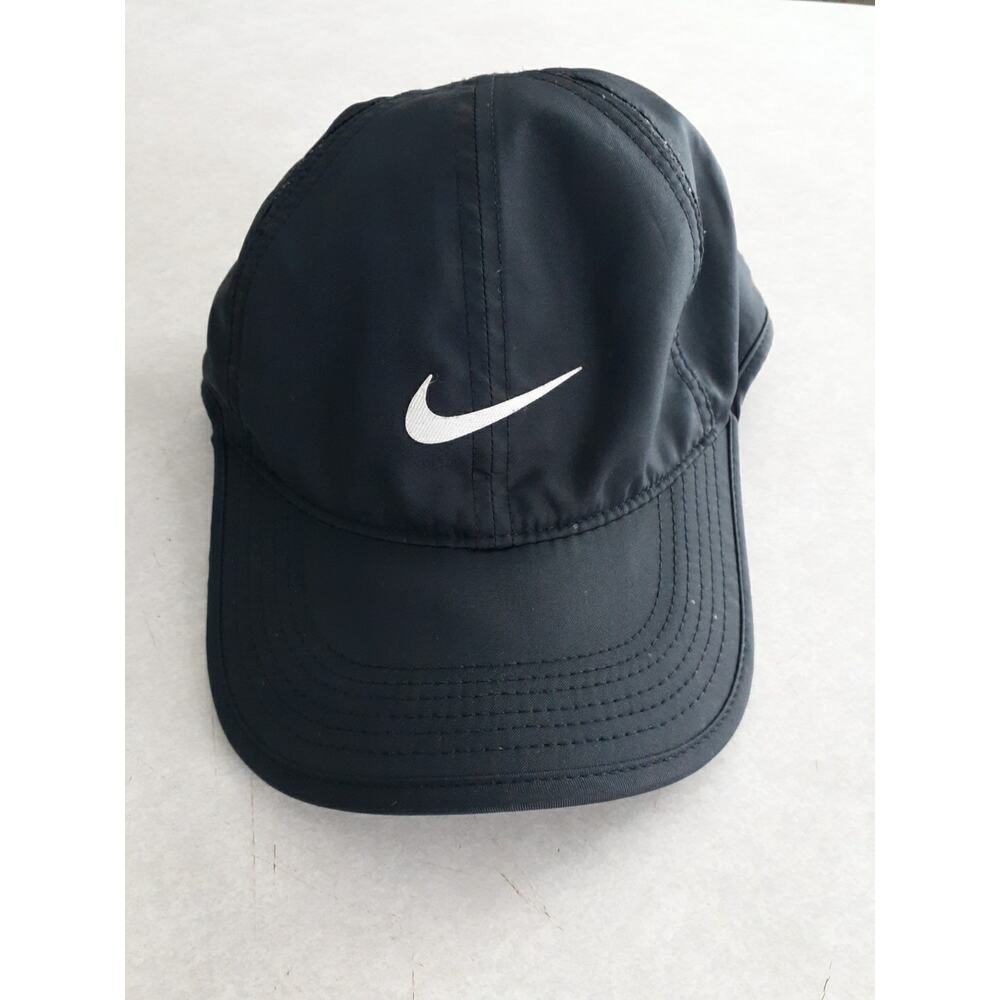 Nike Dri-Fit Hat Unisex O/S Black Feather-Lite Athletic Adjustable Ball Cap